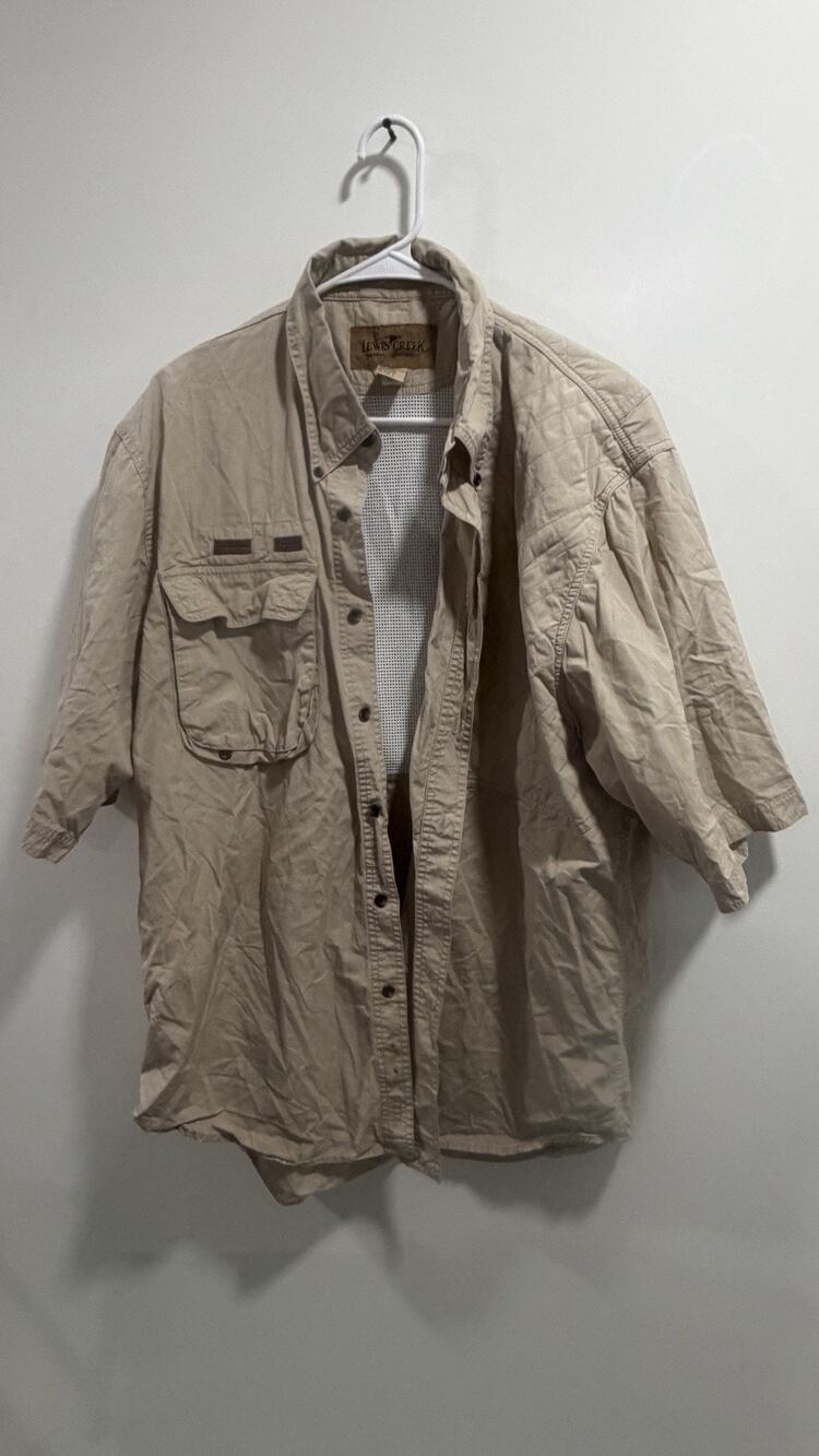 Lewis Creek Men XL Shooting Shirt Tan Long Sleeve Vented Back Hunting Button Up